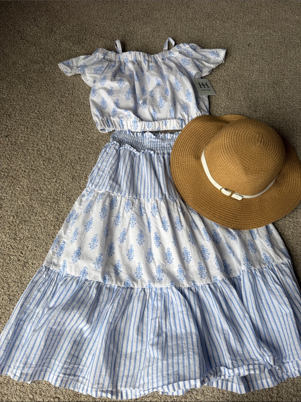 NWT Girls Summer outfit with hat